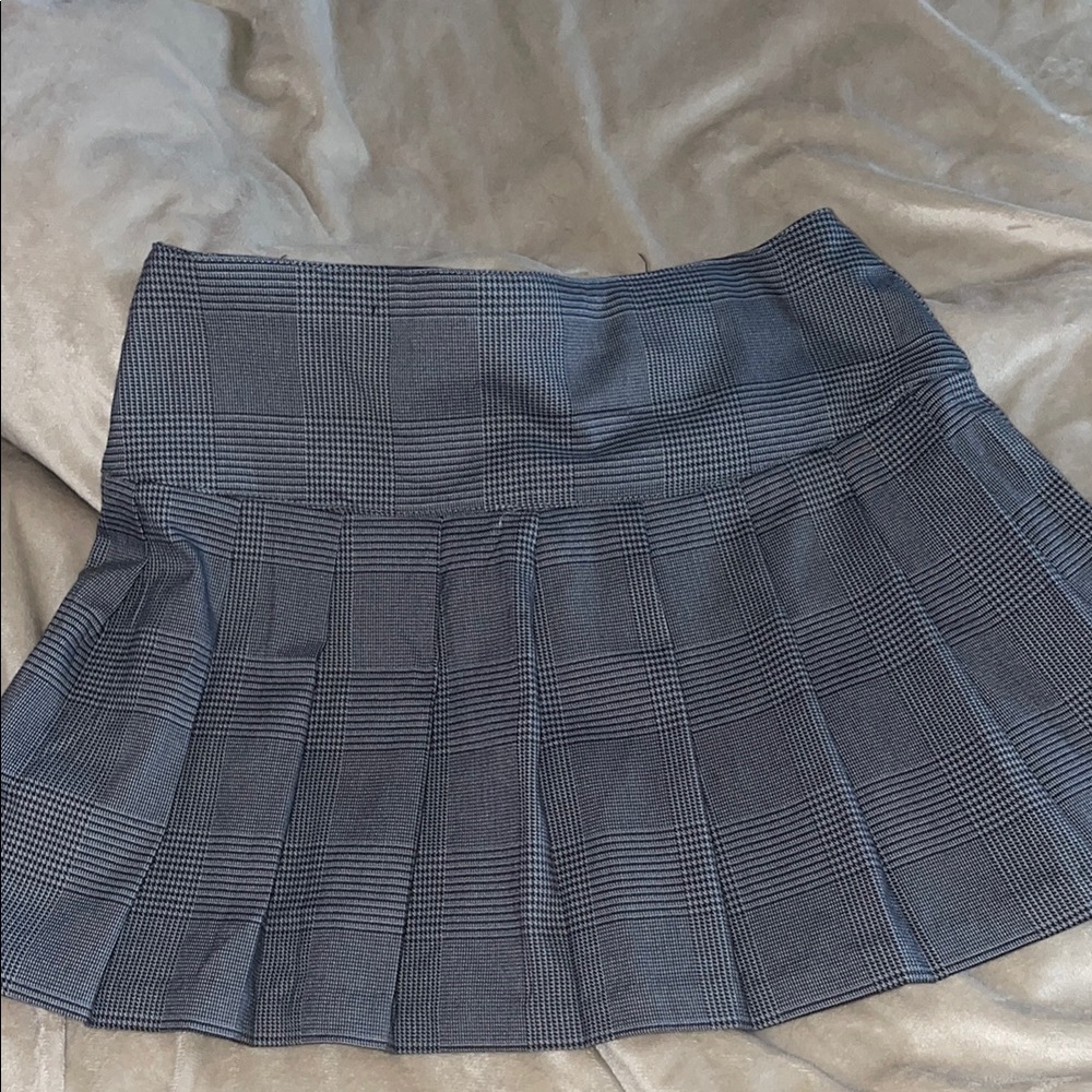 H&M Gray Skater Mini Skirt with Pleats